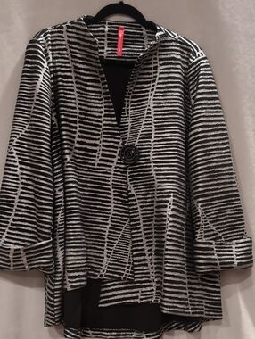 IC Collection Black and White Striped Jacket
